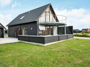 Attractive Holiday Home in Romo with Sauna